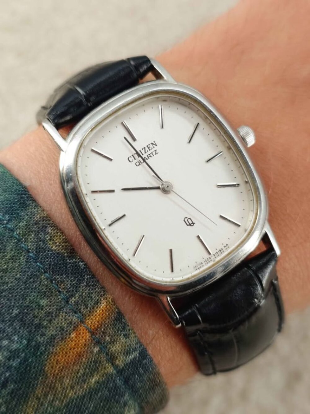 Citizen Men's Dress Watch Quartz 4-213319 Oval Ellipse dial JDM Vintage 29mm